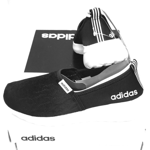 adidas Shoes - ADIDAS RUNNING /CLOUD FOAM /BRAND NEW/COMFY